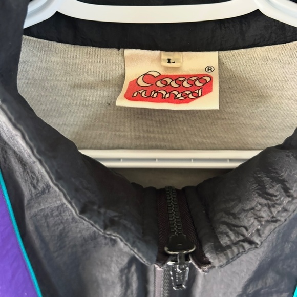 Men's Vintage Light Weight Full Zipper Jacket w/Zip Away Arms Black & Purple - Picture 3 of 3